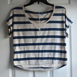 CLEARANCE❗SO Cream & Blue Striped Top - M